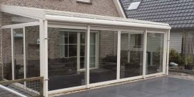 Serre van aluminium met 4 delige schuifpui